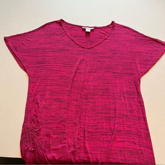 Motherhood Maternity Long V neck Top Size Medium Dark Pink black accents - Picture 4 of 9